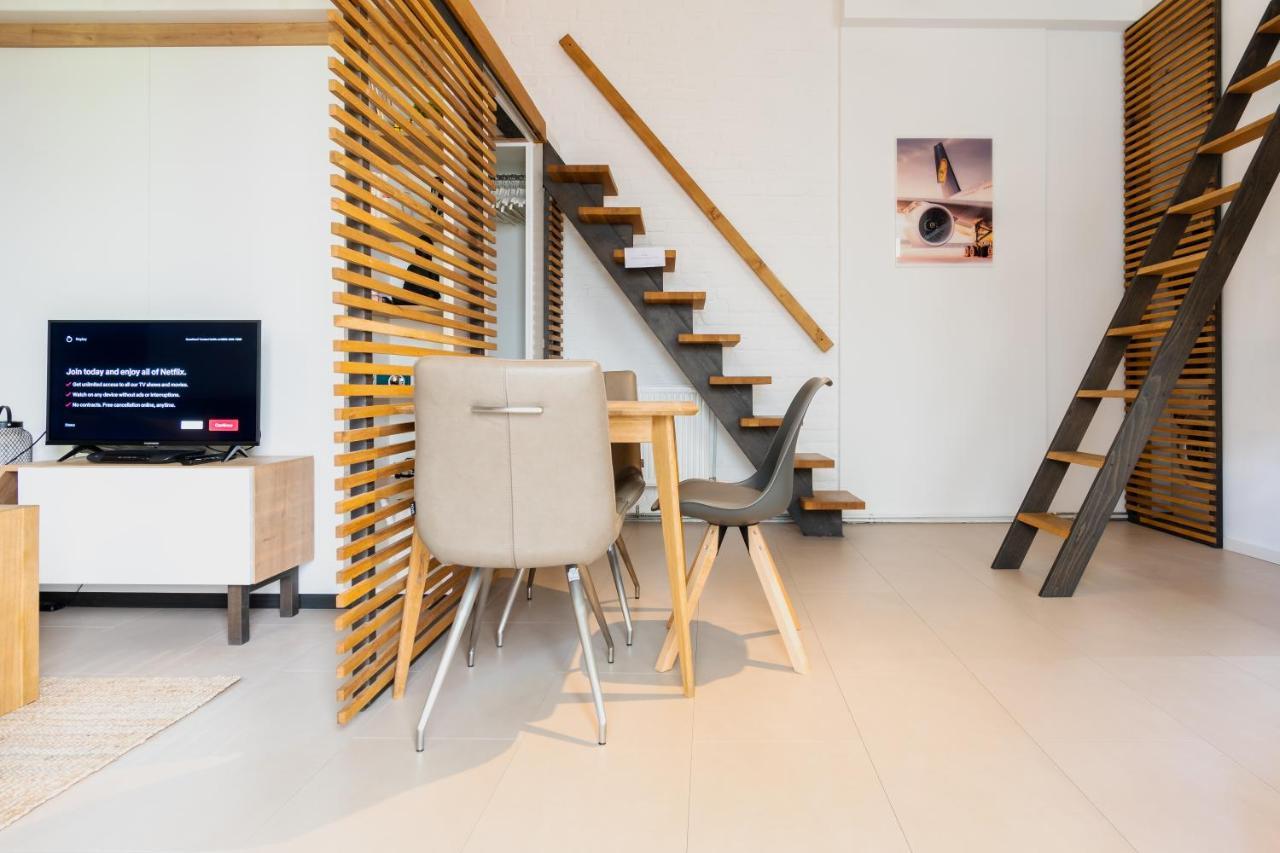 Homebydoni - Kueche I Terrasse I 500 Mbits Wifi I Design Loft Nahe Rmcc & Staatstheater Wiesbaden Luaran gambar