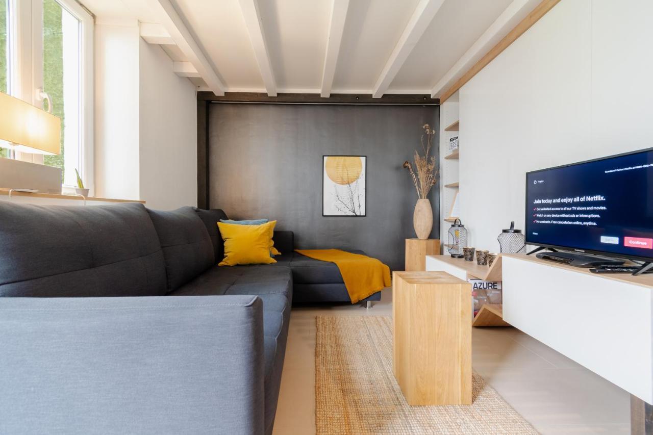Homebydoni - Kueche I Terrasse I 500 Mbits Wifi I Design Loft Nahe Rmcc & Staatstheater Wiesbaden Luaran gambar